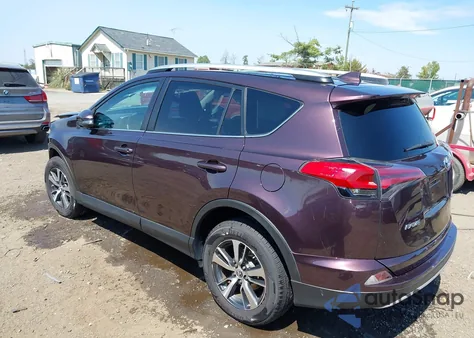 2016 Toyota Rav4 Xle z USA, uszkodzony, nr VIN 2T3RFREV6GW453088